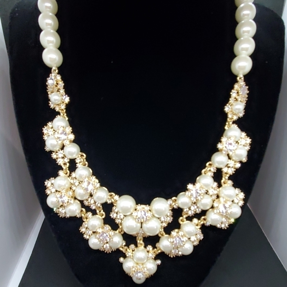 CHARTER CLUB GOLD WHITE‎ PEARLS RHINESTONES NECKLACE BIRTHDAY PARTY - Picture 3 of 11